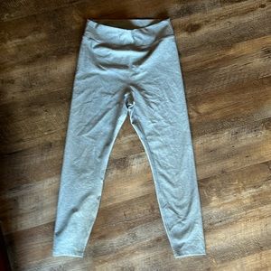 Old Navy Ultra High Waisted Cloud Leggings
